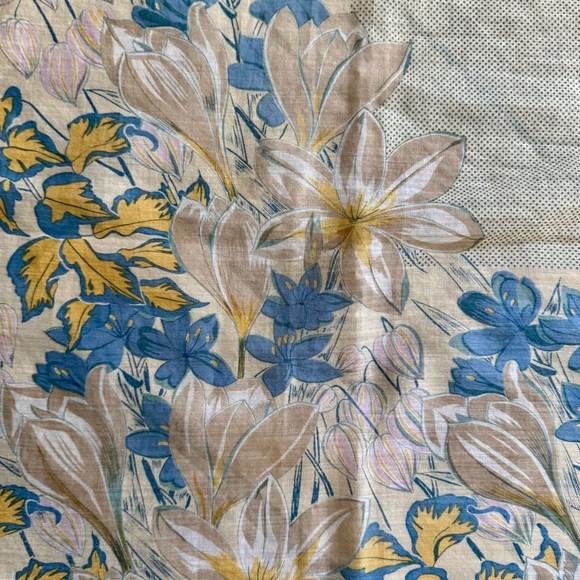 70s Vintage Anne Klein Swiss Dot & Floral Print Cottagecore Cotton Scarf Wrap - Picture 10 of 17